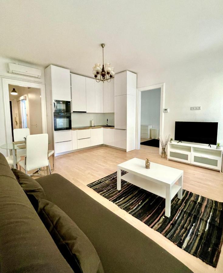 The Downtown Pearl Apartment Zagreb Bagian luar foto