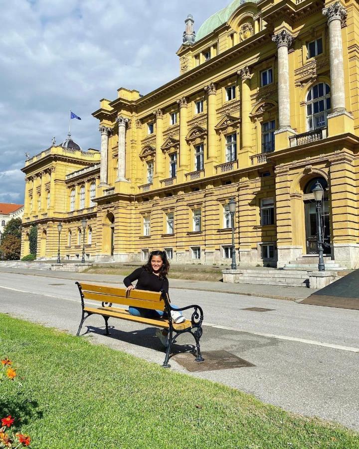 The Downtown Pearl Apartment Zagreb Bagian luar foto