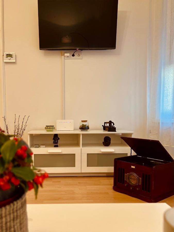 The Downtown Pearl Apartment Zagreb Bagian luar foto
